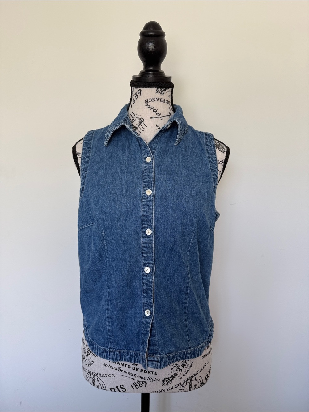 Vintage GAP 100% Cotton Denim Top - Size M